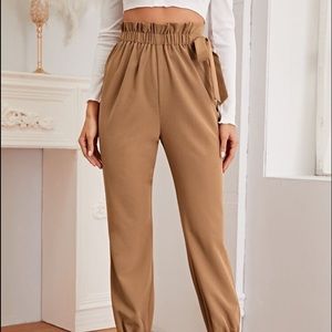 Paperbag Waist Knotted Tapered Pants